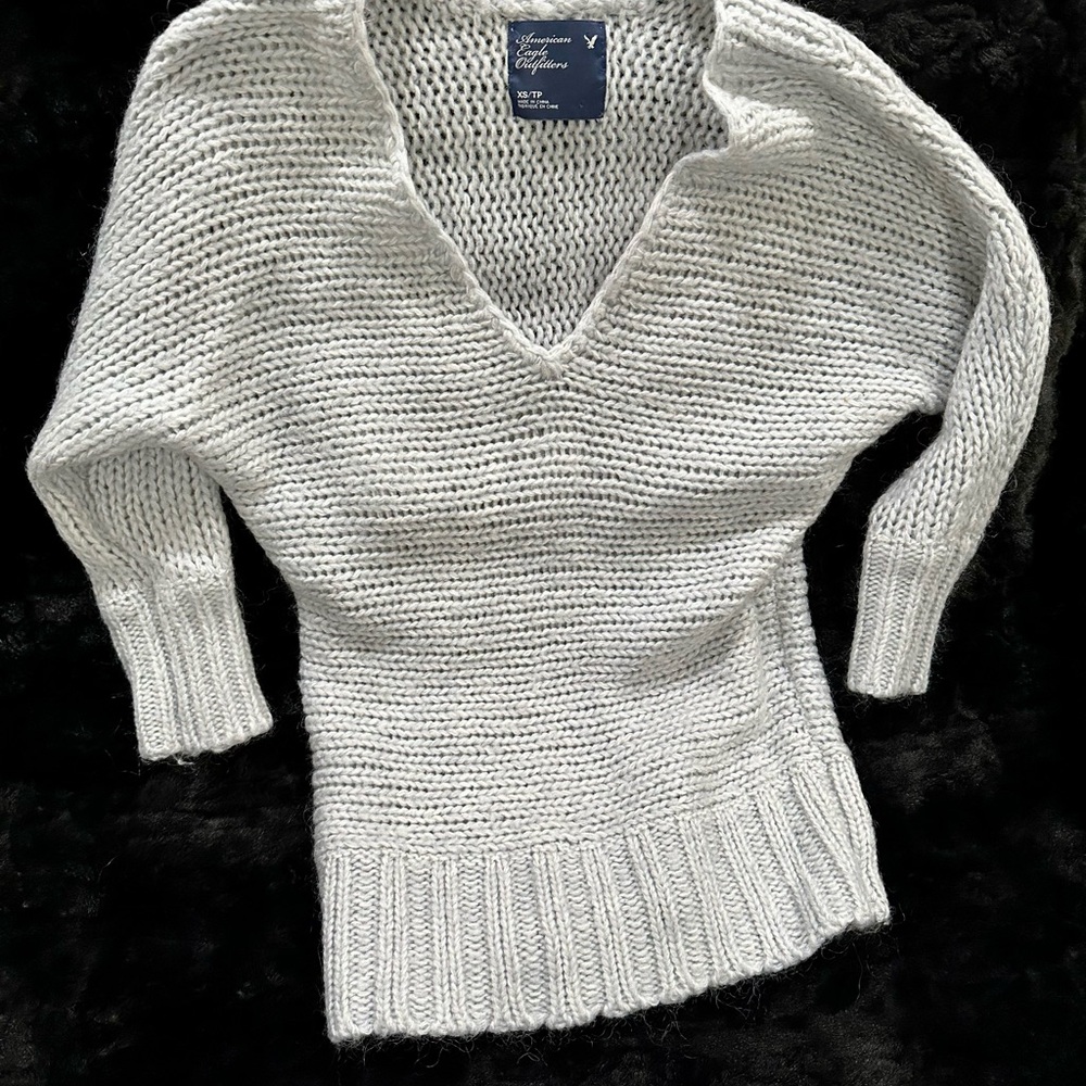 American Eagle Outfitters Soft Gray V-Neck Sweater